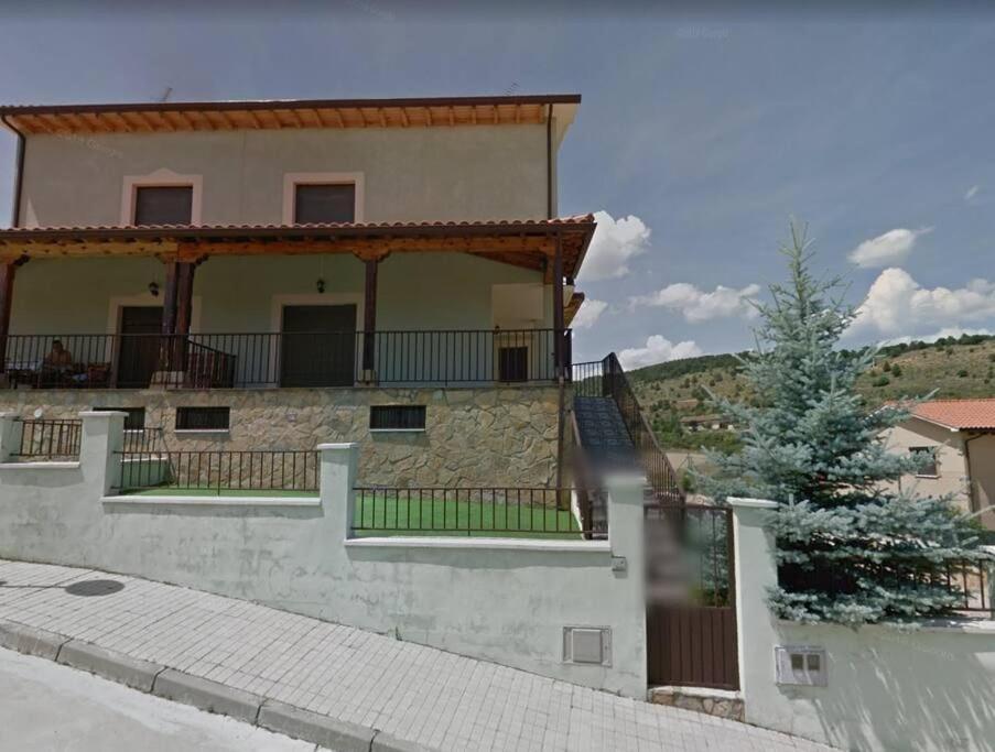 Vivienda De Uso Turistico En Entorno Maravilloso Huerta Del Rey Exterior photo