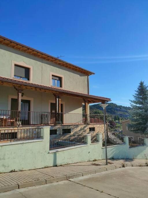Vivienda De Uso Turistico En Entorno Maravilloso Huerta Del Rey Exterior photo