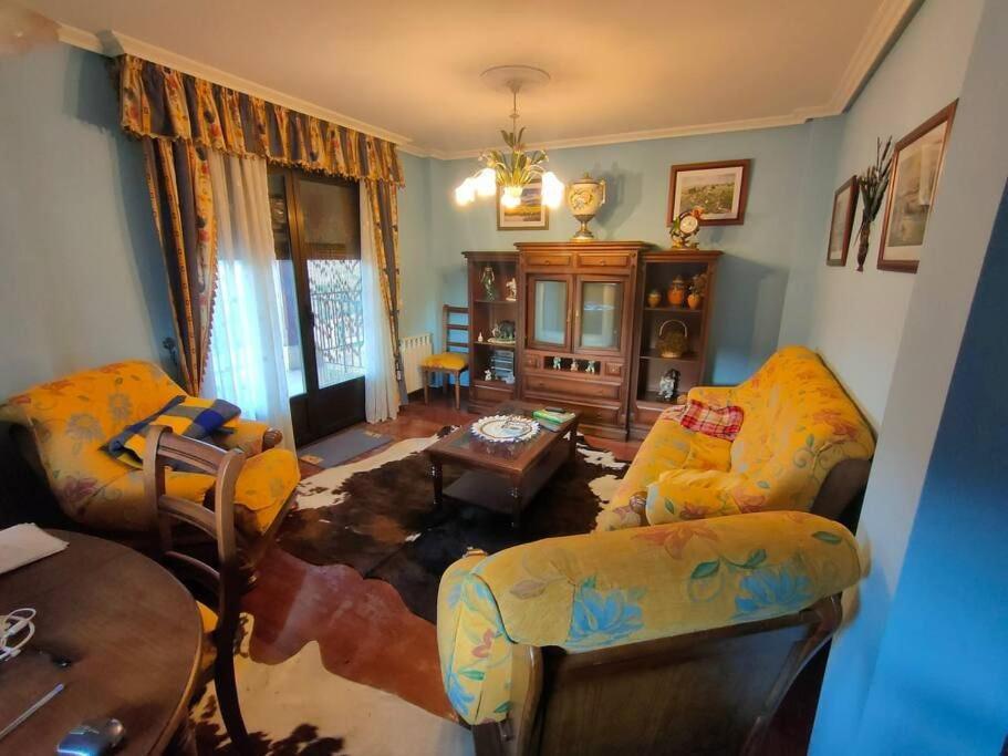 Vivienda De Uso Turistico En Entorno Maravilloso Huerta Del Rey Exterior photo